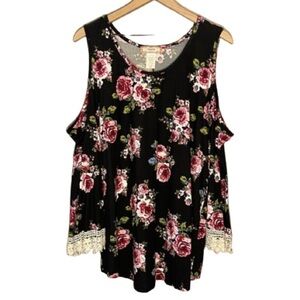 Women's Plus 2X C’est La Vie Floral Blouse Cold Shoulders Lace Soft